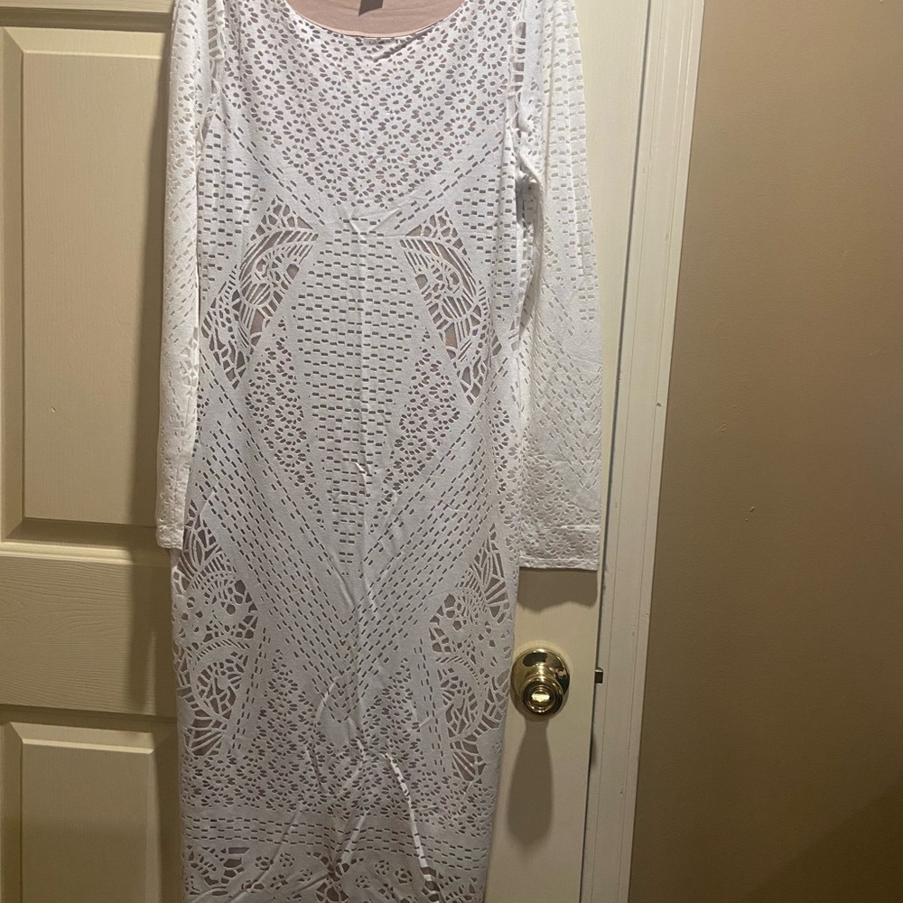 Elegant White Lace Dress, new without tags never worn